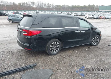 2024 Honda Odyssey Le z USA, uszkodzony, nr VIN 5FNRL6H69RB065812